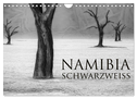Namibia schwarzweiß (Wandkalender 2024 DIN A4 quer), CALVENDO Monatskalender
