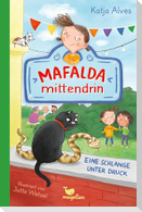 Mafalda mittendrin - Eine Schlange unter Druck