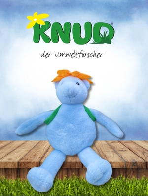 Knud, der Umweltforscher (blau) - Plüsch-Spielpuppe 30cm. Klett Kita GmbH, 2021.