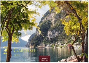 Gardasee Kalender 2027 - Wandkalender | Fotokalender Italien 24x35cm - mit 12 beeindruckenden Motiven - Italien Kalender. Casares Fine Art Edition, 2026.
