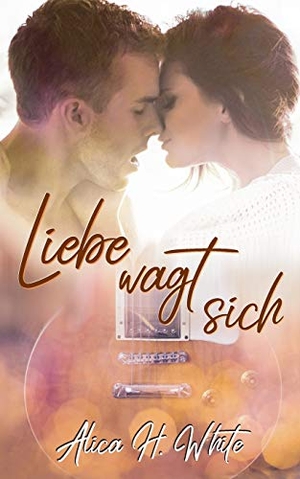 White, Alica H.. Liebe wagt sich. Books on Demand, 2021.