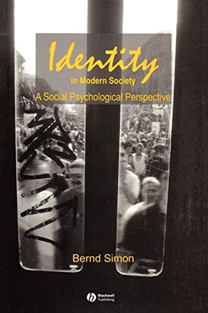 Simon. Identity in Modern Society - A Social Psychological Perspective. John Wiley & Sons, 2003.