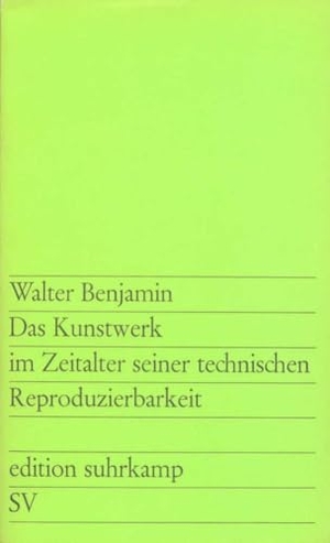 Benjamin, Walter. Das Kunstwerk im Zeitalter seiner technischen Reproduzierbarkeit - Drei Studien zur Kunstsoziologie. Suhrkamp Verlag, 2013.