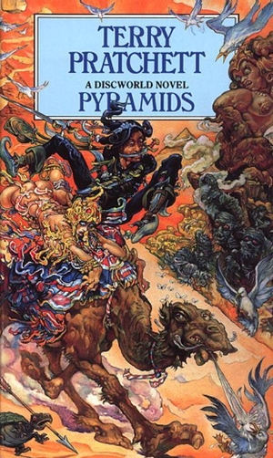 Pratchett, Terry. Pyramids - (Discworld Novel 7). Transworld Publ. Ltd UK, 1990.