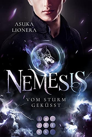 Lionera, Asuka. Nemesis 2: Vom Sturm geküsst - Götter-Romantasy mit starker Heldin, in der Fantasie und Realität ganz nah beieinander liegen. Carlsen Verlag GmbH, 2021.
