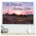 Im Herzen der Lüneburger Heide (hochwertiger Premium Wandkalender 2024 DIN A2 quer), Kunstdruck in Hochglanz