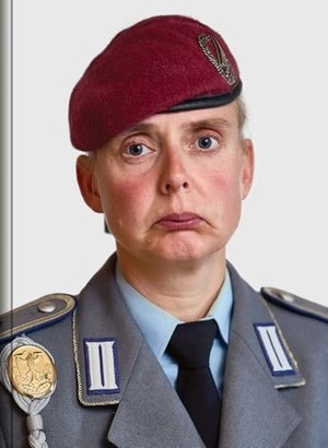 Kraus, Jan (Hrsg.). In Uniform - Jan Kraus. Verlag Kettler, 2026.