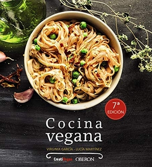 Martínez Argüelles, Lucía / Virginia García. Cocina vegana. Anaya Multimedia, 2015.