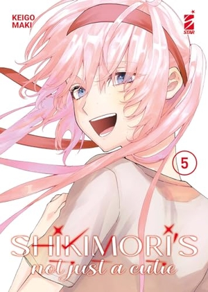 Maki, Keigo. Shikimori's not just a cutie. Vol. 5. Star Comics, 2024.