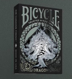 United, States (Hrsg.). Bicycle Black Dragon. Cartamundi Deutschland, 2024.