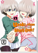 Uzaki-chan wants to hang out!. Vol. 12