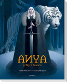 Anya y tigre blanco