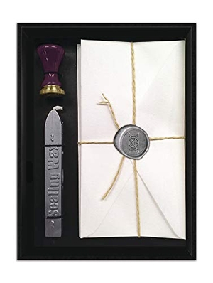 Lo Scarabeo. Triple Goddess Stationery Set. Llewellyn Worldwide, Ltd., 2018.