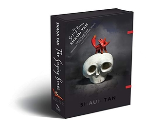 Tan, Shaun. The Singing Bones Limited Edition Gift Box. Walker Books - IWUK, 2016.