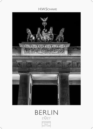 Schawe, H. W.. Berlin schwarz-weiss Kalender 2027 - Wandkalender | Fotokalender Deutschland 59x42cm Grosses Format - Eleganter Schwarz-Weiß-Print mit beeindruckenden Berlin-Motiven. Casares Fine Art Edition, 2026.