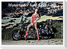 Motorräder und Sexy Girls (Wandkalender 2025 DIN A2 quer), CALVENDO Monatskalender