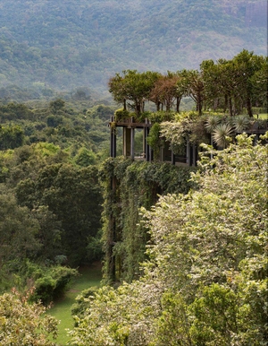 Deurell, Johan / Shayari de Silva. Geoffrey Bawa: Architecture for the Senses. Vitra Design Museum, 2026.