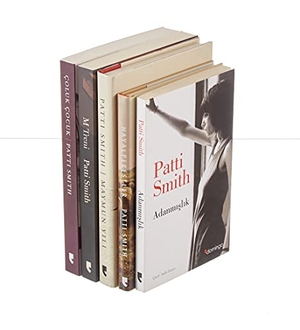 Smith, Patti. Patti Smith Seti 5 Kitap. Domingo Yayinevi, 2022.