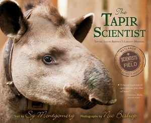 Montgomery, Sy / Nic Bishop. The Tapir Scientist - Saving South America's Largest Mammal. HarperCollins, 2017.