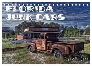 Graf, Martin. Florida Junk Cars (Tischkalender 2024 DIN A5 quer), CALVENDO Monatskalender - Eine Sammlung rostiger automobiler Schönheiten aus dem Sunshine State Florida. Calvendo, 2023.