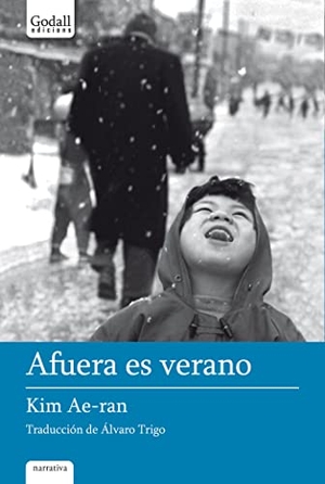 Vallès, Tina / Kim Ae-Ran. Afuera es verano. Godall Edicions SL, 2023.