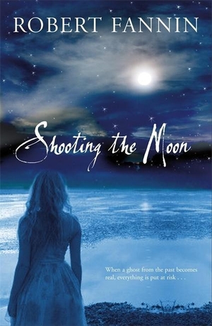 Fannin, Robert. Shooting the Moon. Yen Press, 2009.