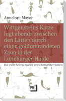 Wittgensteins Katze lugt abends zwischen den Latten durch einen goldumrandeten Zaun in der Lüneburger Haide