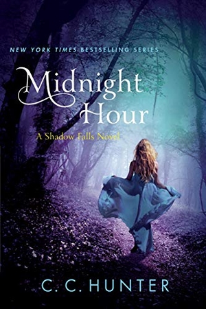 Hunter, C. C.. Midnight Hour. Macmillan USA, 2016.