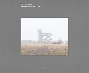 Niemann, Piet (Hrsg.). Piet Niemann - Expo 2000 - 20 Years Later. Kerber Christof Verlag, 2023.