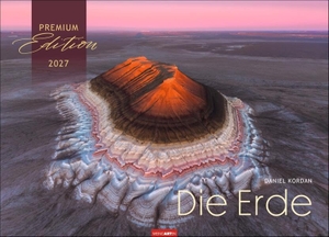 Die Erde Kalender 2027 - Die schönsten Seiten unserer Welt in einem Naturkalender voll atemberaubender Fotos. Wandkalender 2027 im Format 68 x 49 cm. Athesia Kalenderverlag, 2026.
