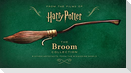 Harry Potter - The Broom Collection and Other Artefacts from the Wizarding World