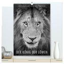 FineArt in Black and White: Der König der Löwen (hochwertiger Premium Wandkalender 2025 DIN A2 hoch), Kunstdruck in Hochglanz