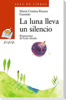 La luna lleva un silencio